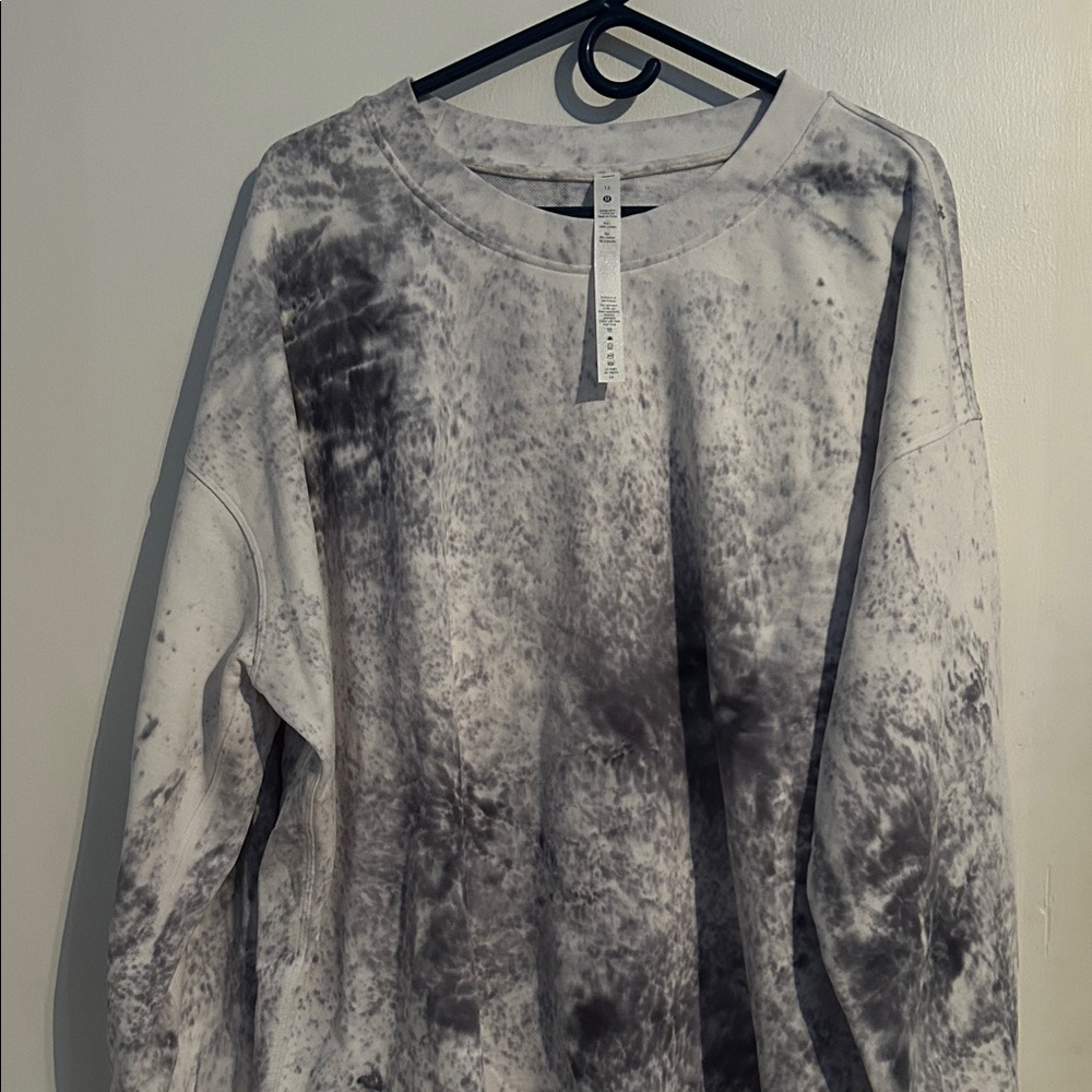 lululemon athletica Gray Tie-Dye Crew Neck Sweater